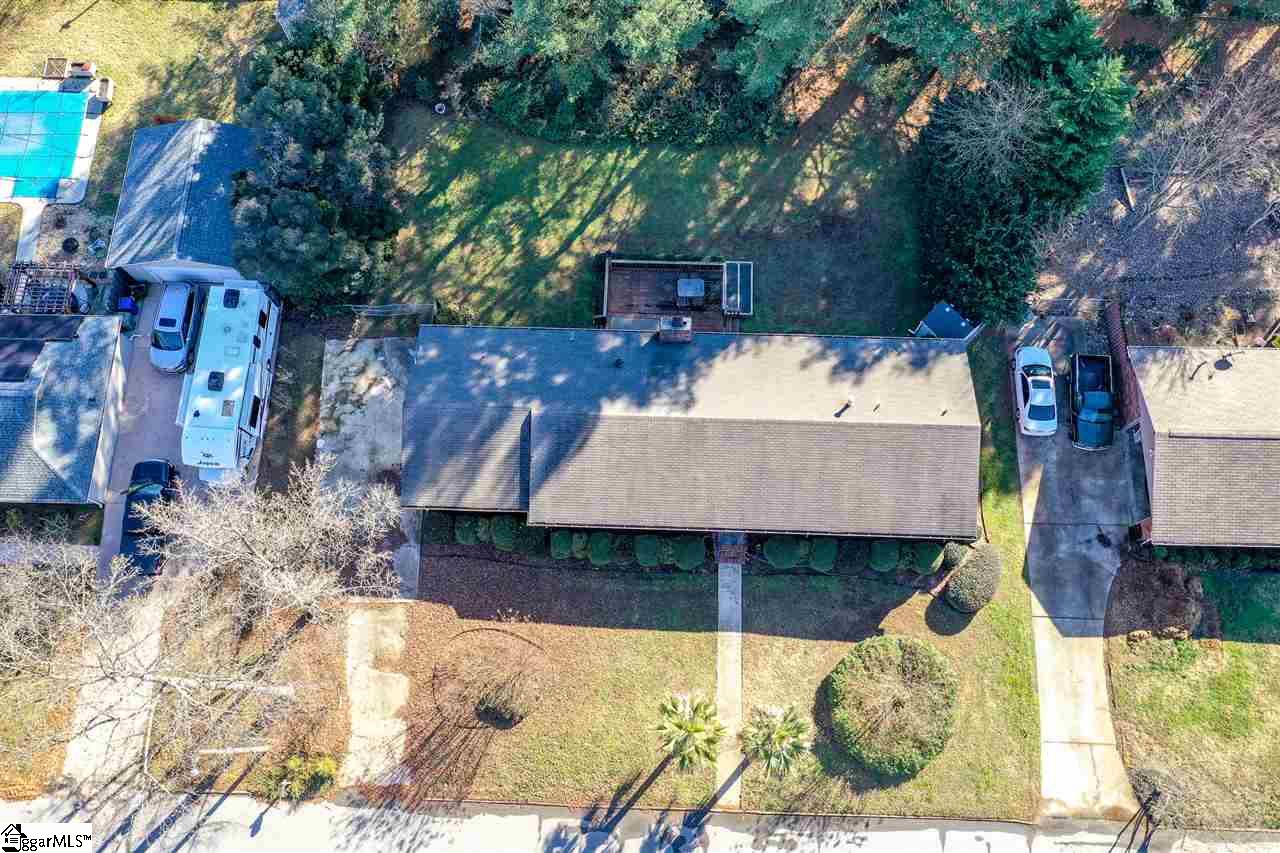 109 Boulder Road Greenville, SC 29607 - Photo 4 of 27 Gallery Image 4