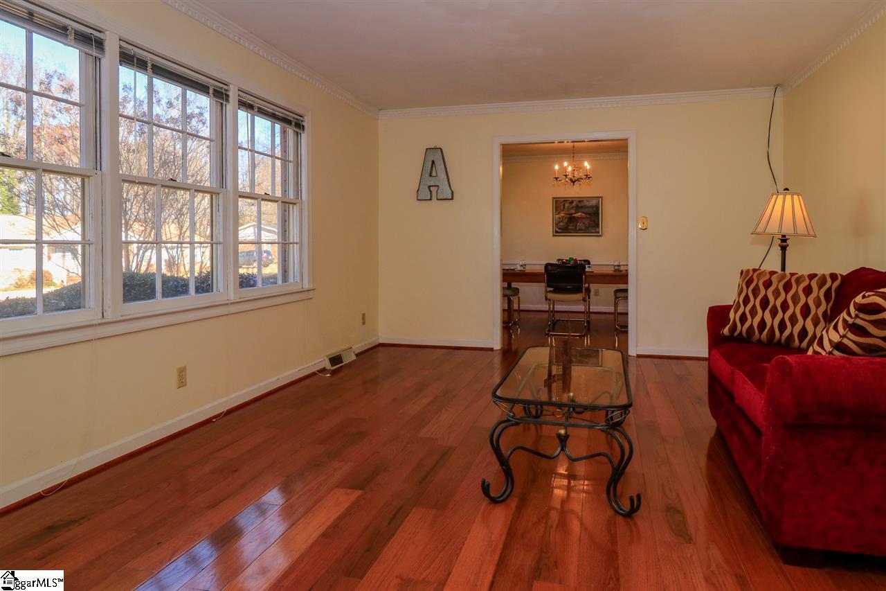 109 Boulder Road Greenville, SC 29607 - Photo 10 of 27 Gallery Image 10