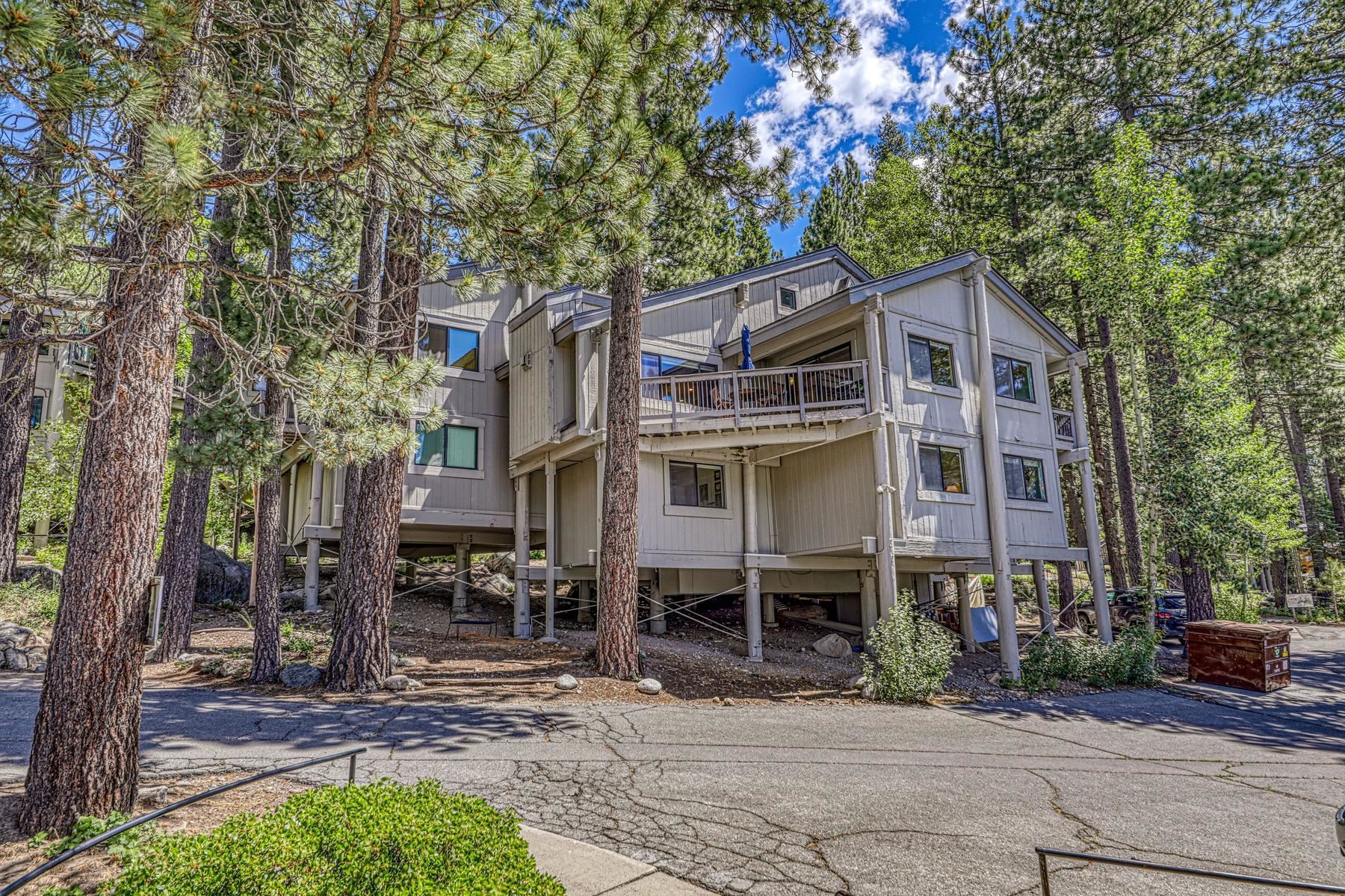 15486 Donner Pass Road, Unit 17 Truckee, CA 96161 - Photo 5 of 28