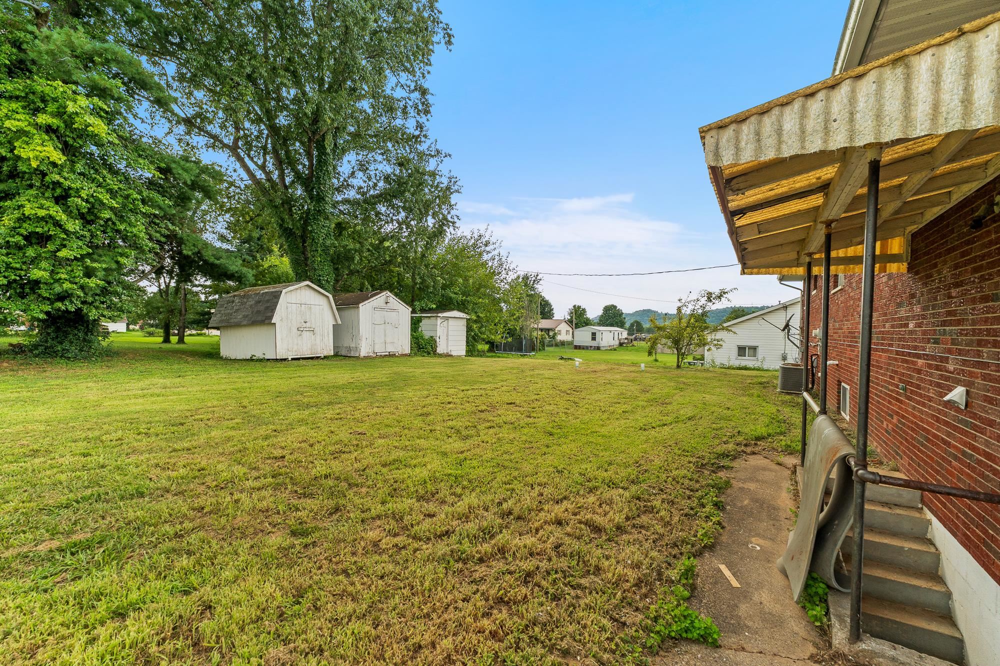 6021 Miller Road Huntington, WV 25702 - Photo 26 of 31 Gallery Image 26