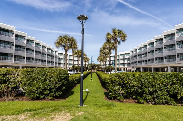 $125,000 | 6102 Seawall Boulevard, Unit 140, Galveston, TX 77551