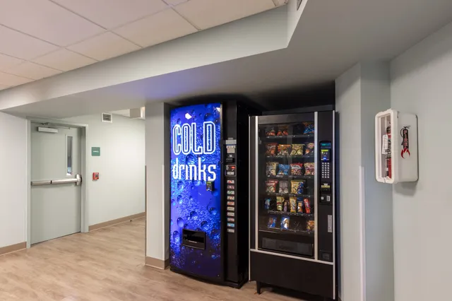 $125,000 | 6102 Seawall Boulevard, Unit 140, Galveston, TX 77551