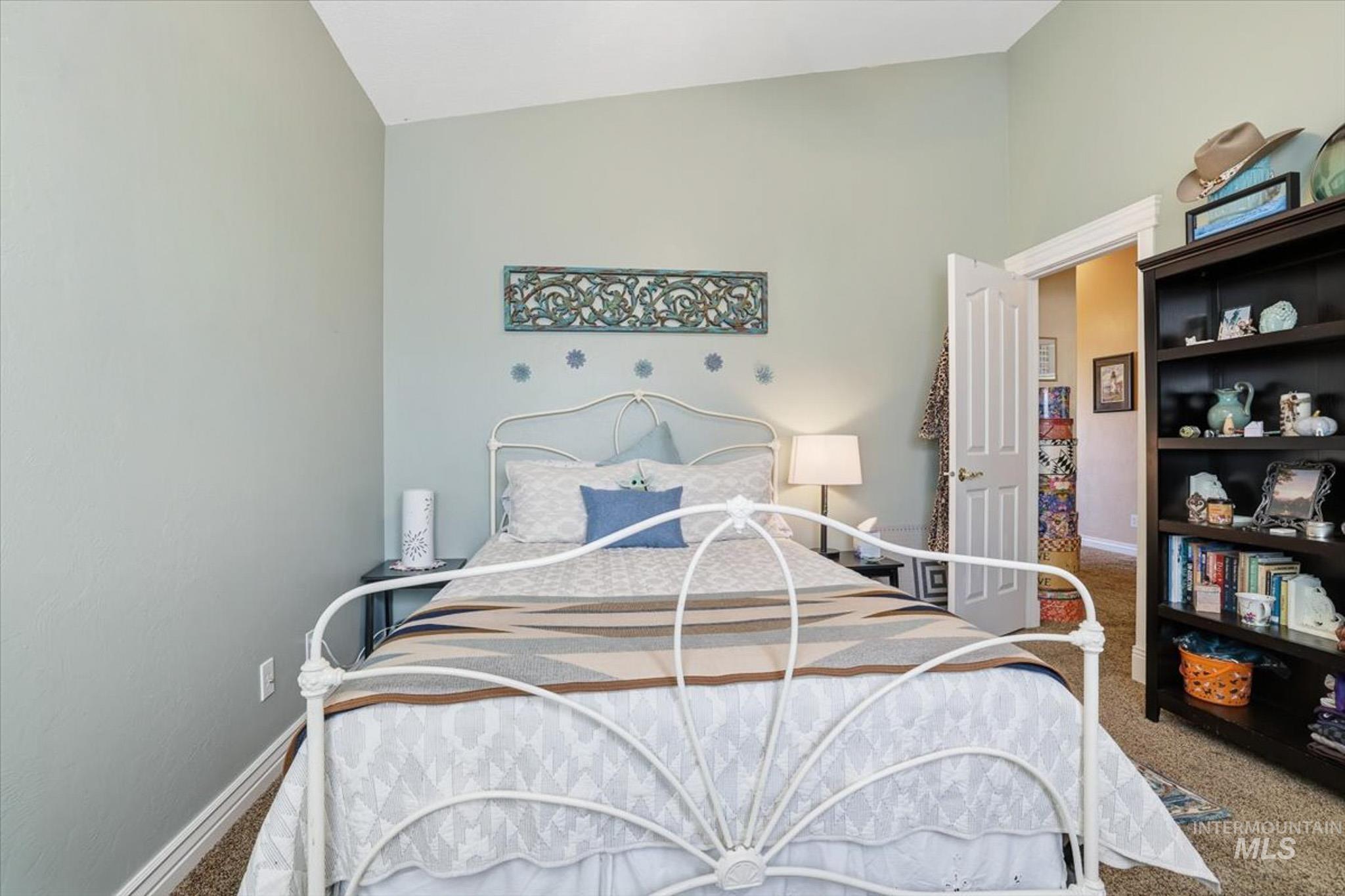 2676 South Velvet Falls Way Meridian, ID 83642 - Photo 25 of 49