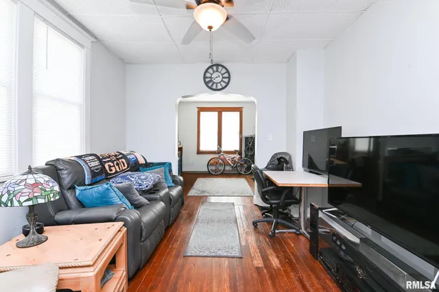 $105,000 | 2119 West Clarke Avenue, West Peoria, IL 61604