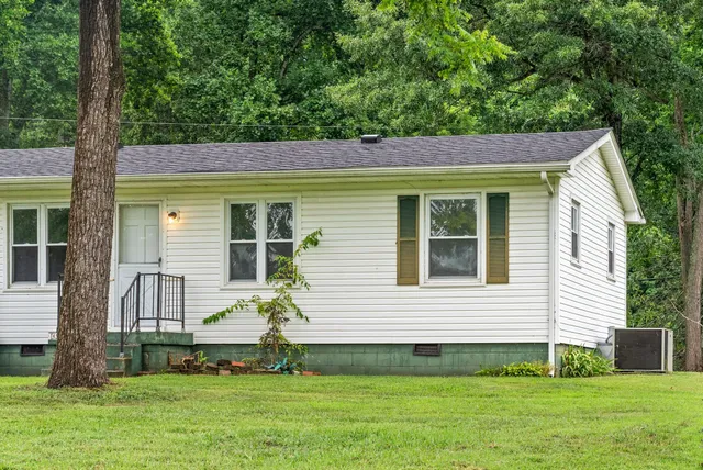 $875 | 1953 Batts Lane, Clarksville, TN 37042