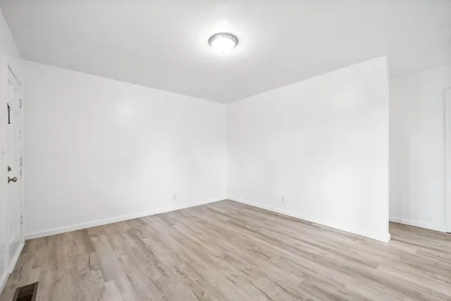 $875 | 1953 Batts Lane, Clarksville, TN 37042