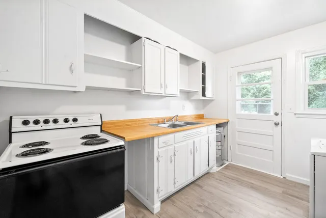 $875 | 1953 Batts Lane, Clarksville, TN 37042