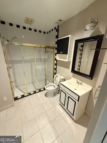 a view of an entryway with a window