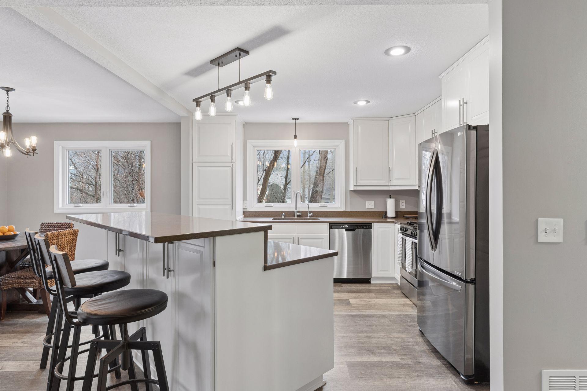 5420 Spring Lane Minnetonka, MN 55345 - Photo 4 of 58