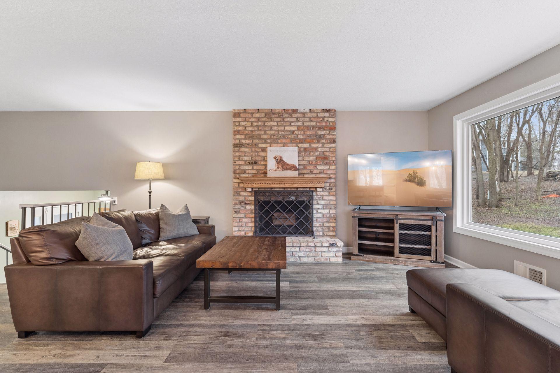 5420 Spring Lane Minnetonka, MN 55345 - Photo 9 of 58