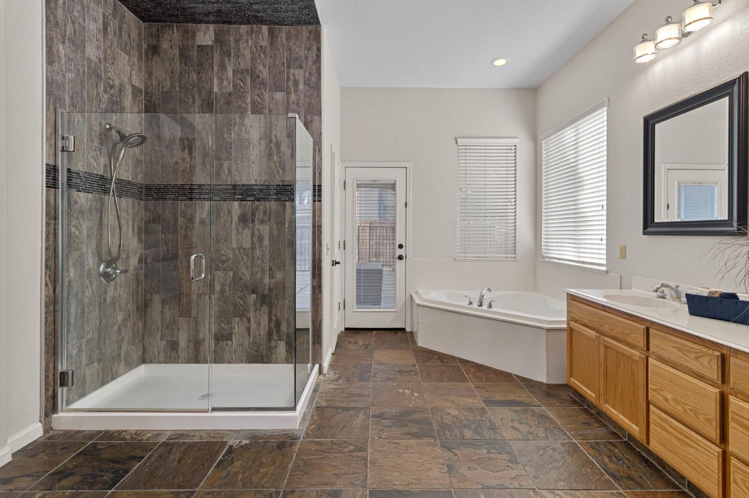 1605 Epping Avenue Modesto, CA 95355 - Photo 31 of 40