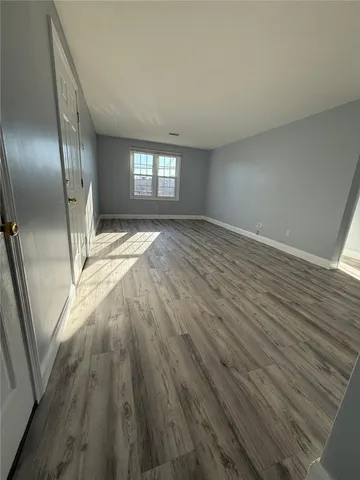 $1,950 | 14 Saratoga Avenue, Unit 3, Pawtucket, RI 02861