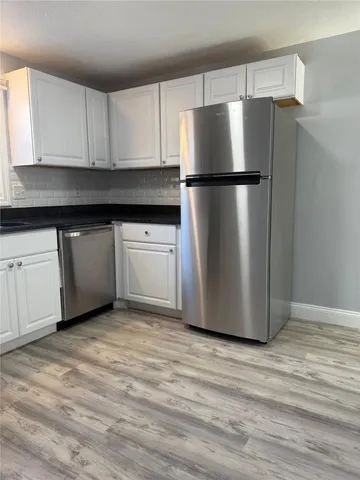$1,950 | 14 Saratoga Avenue, Unit 3, Pawtucket, RI 02861