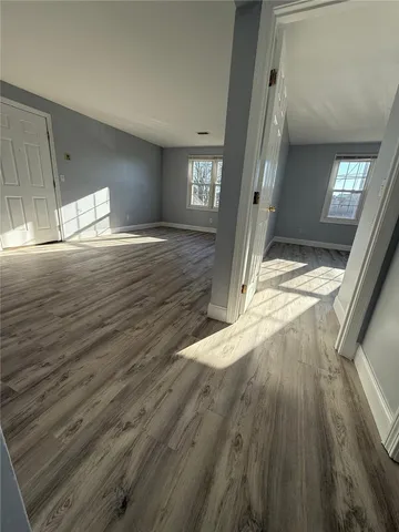 $1,950 | 14 Saratoga Avenue, Unit 3, Pawtucket, RI 02861