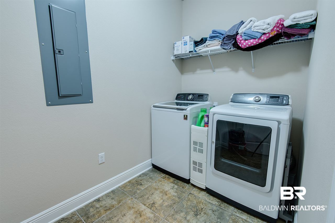 23094 Carnoustie Drive Foley, AL 36535 - Photo 32 of 43 Laundry