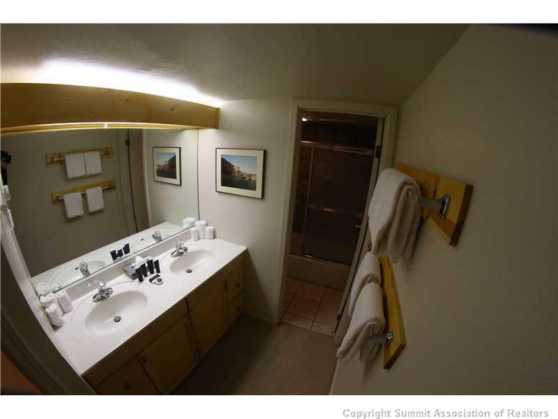 433 Wild Irishman Road, Unit 1020 Keystone, CO 80435 - Photo 6 of 10 Gallery Image 6