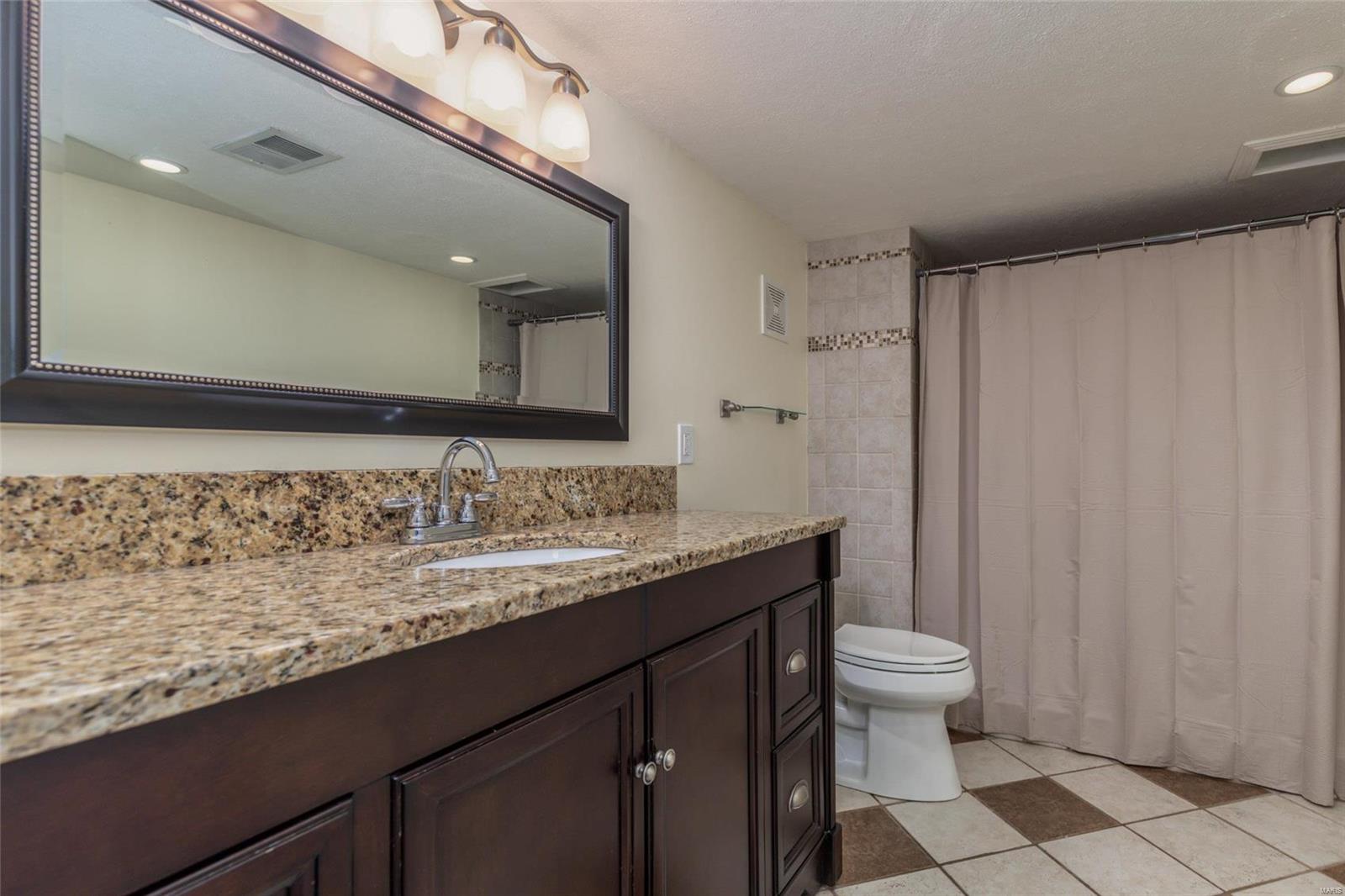 511 Bitterfield Drive Ballwin, MO 63011 - Photo 22 of 28