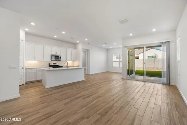 $720,000 | 1734 East Questa Drive, Phoenix, AZ 85024