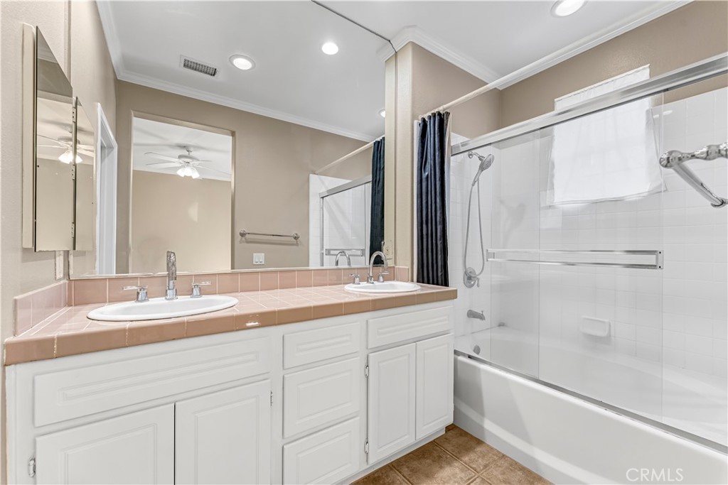 19 Gazania Way Ladera Ranch, CA 92694 - Photo 7 of 12