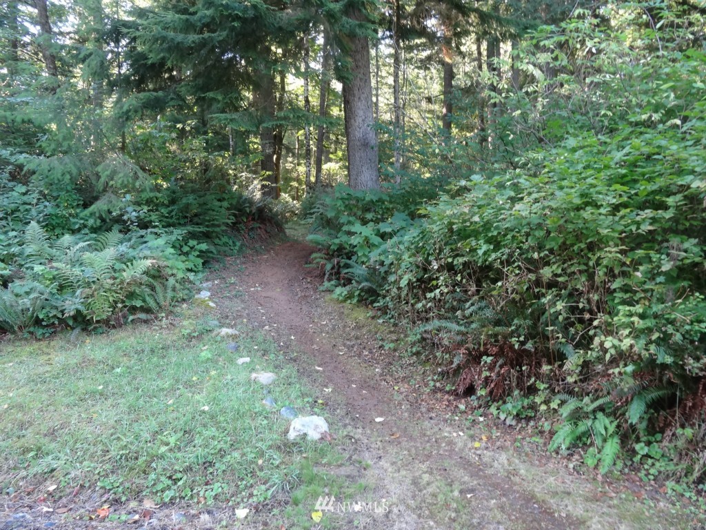 2225 Squalicum Mountain Road Bellingham, WA 98226 - Photo 8 of 8 Gallery Image 8