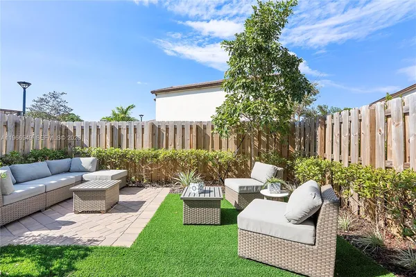 $539,900 | 2361 Northwest 125 Street, Miami, FL 33167