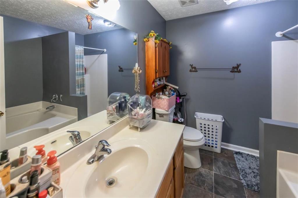 105 Pine Hill Road LaGrange, GA 30241 - Photo 8 of 16