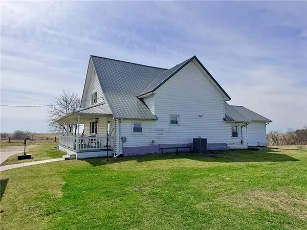 $179,900 | 30891 Excelsior Street, Newtown, MO 64667