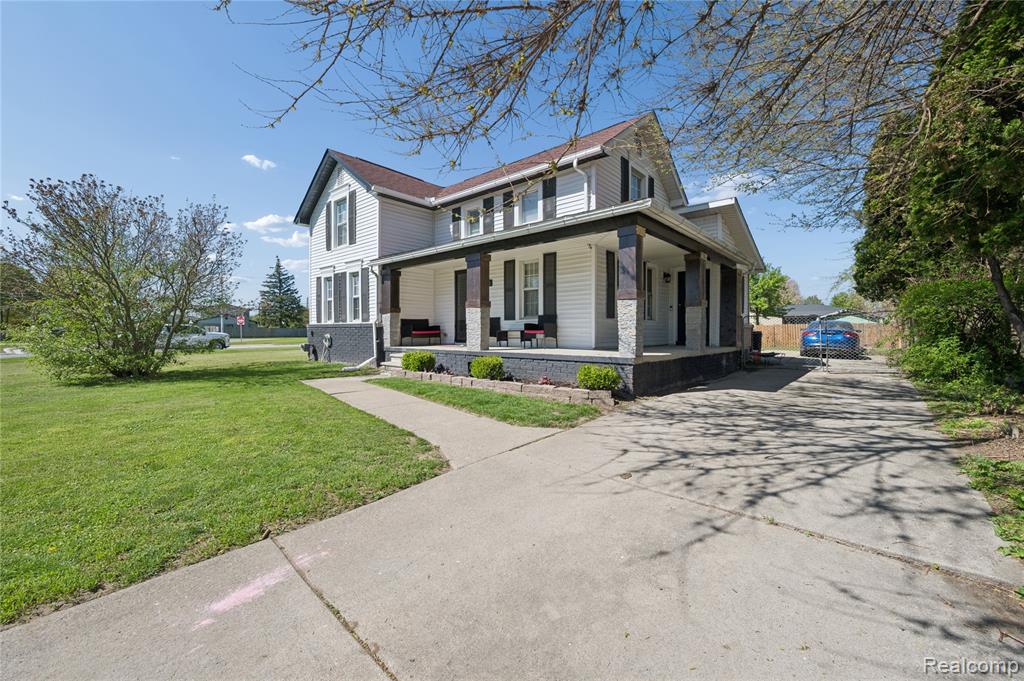 37031 Colgate Court Sterling Heights, MI 48310 - Photo 2 of 26