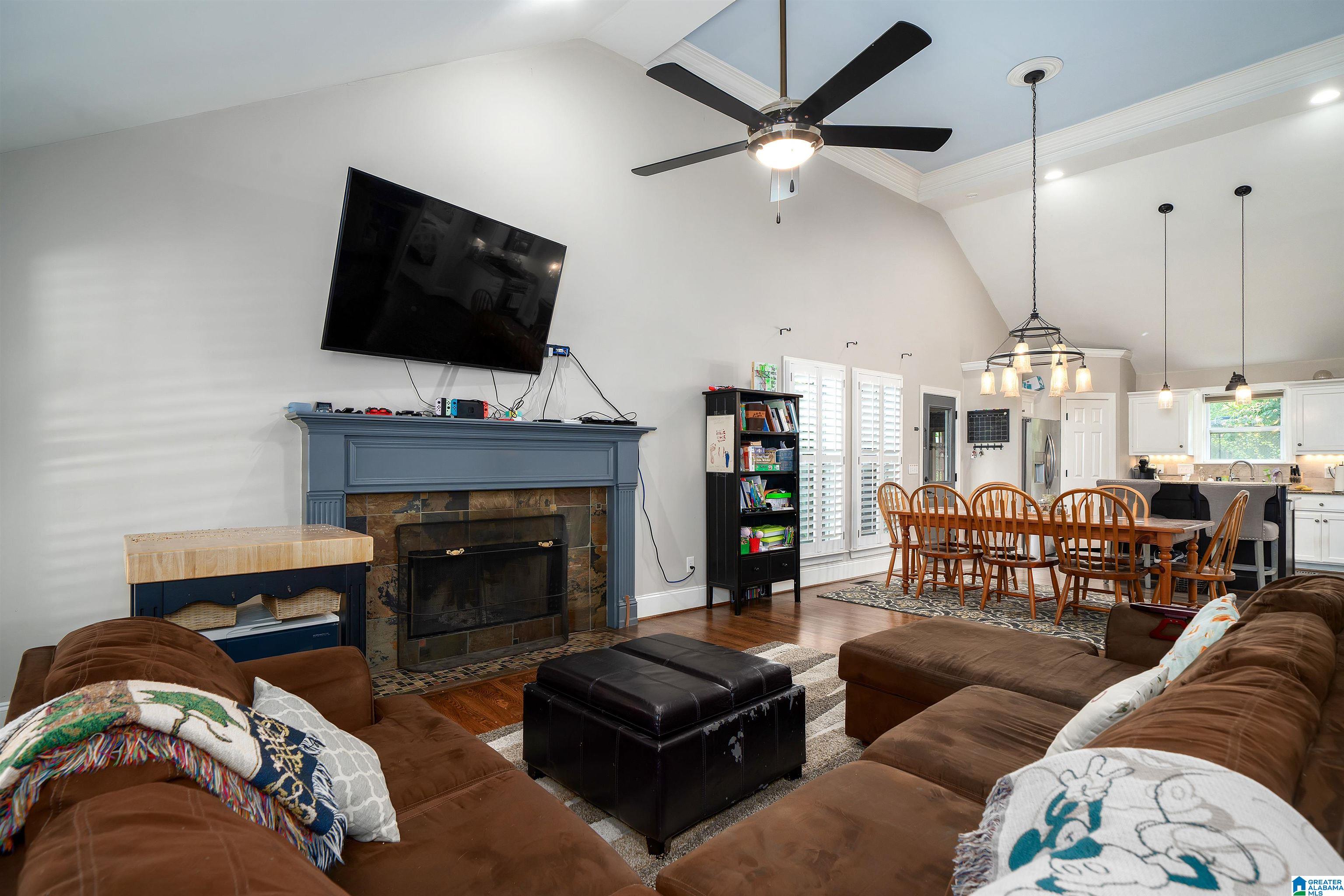 2347 Tyler Road Birmingham, AL 35226 - Photo 9 of 32