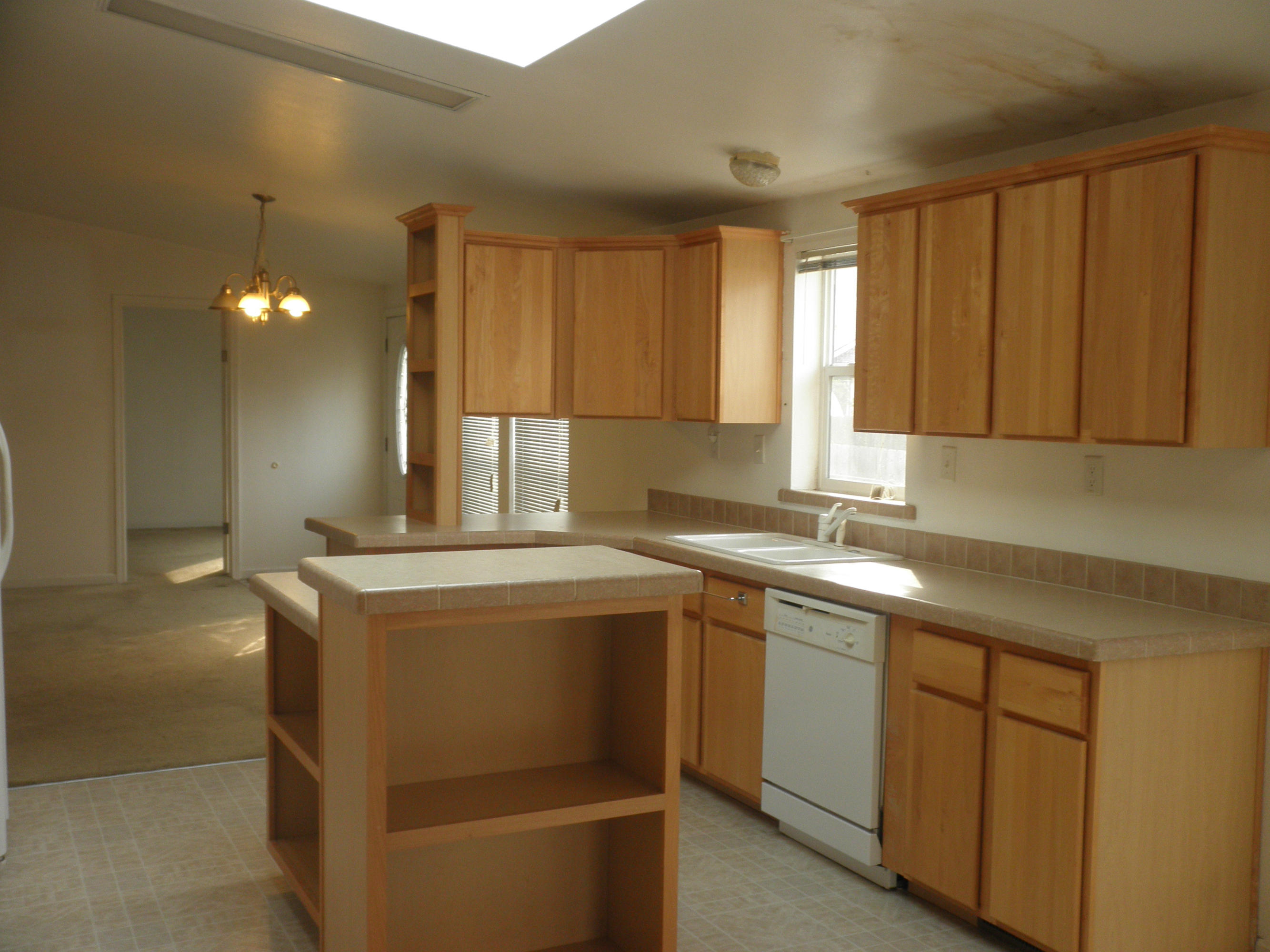 180 3rd Avenue Rio Dell, CA 95562 - Photo 4 of 16
