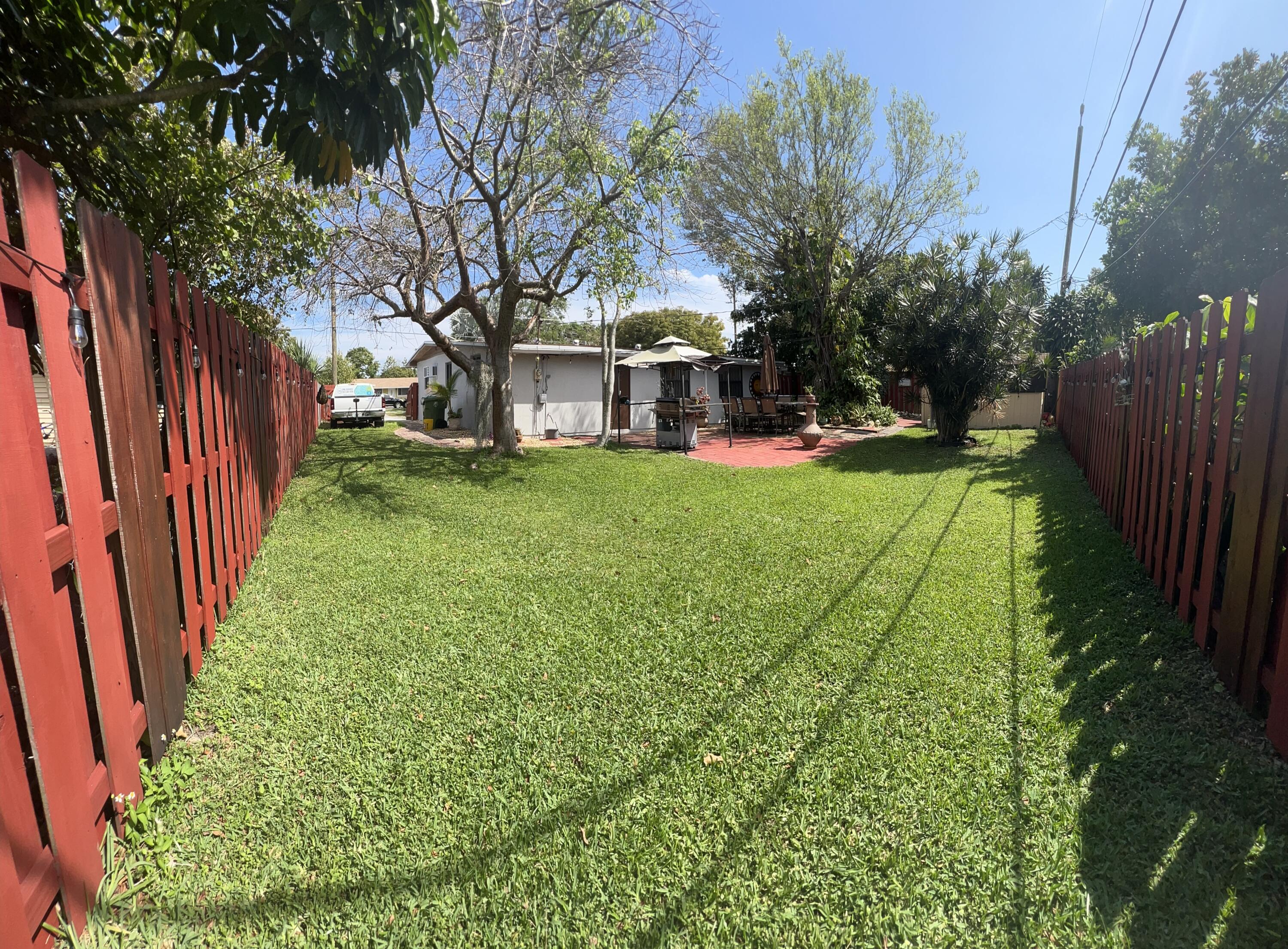 55 Davis Road Palm Springs, FL 33461 - Photo 12 of 26 BA9BCB28-EE35-4D8F-9F49-FEBB1DA291F9