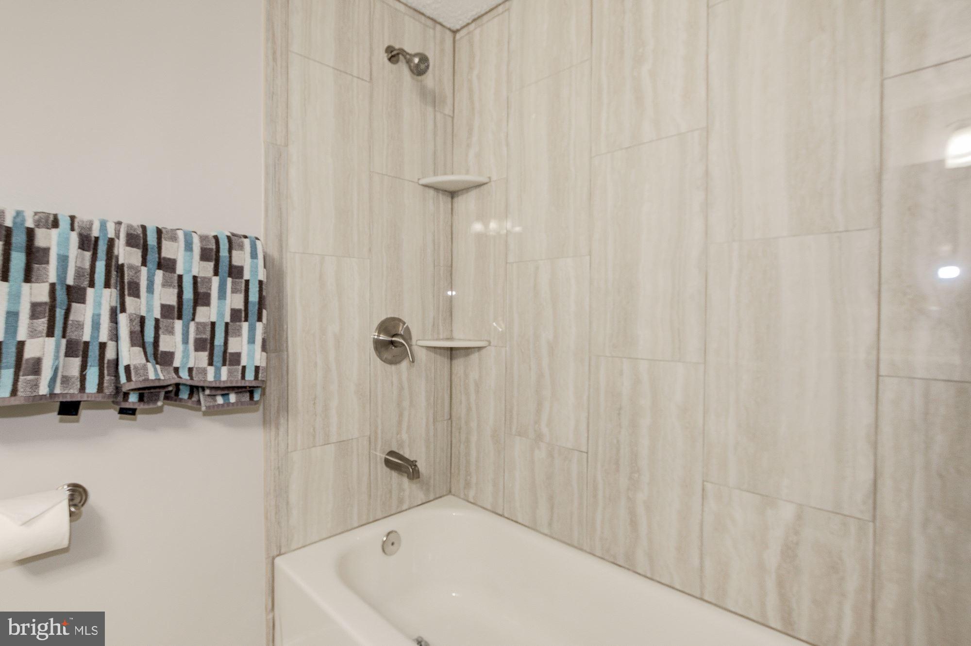 14400 Twig Road Silver Spring, MD 20905 - Photo 18 of 25 Hallway Bathroom Shower