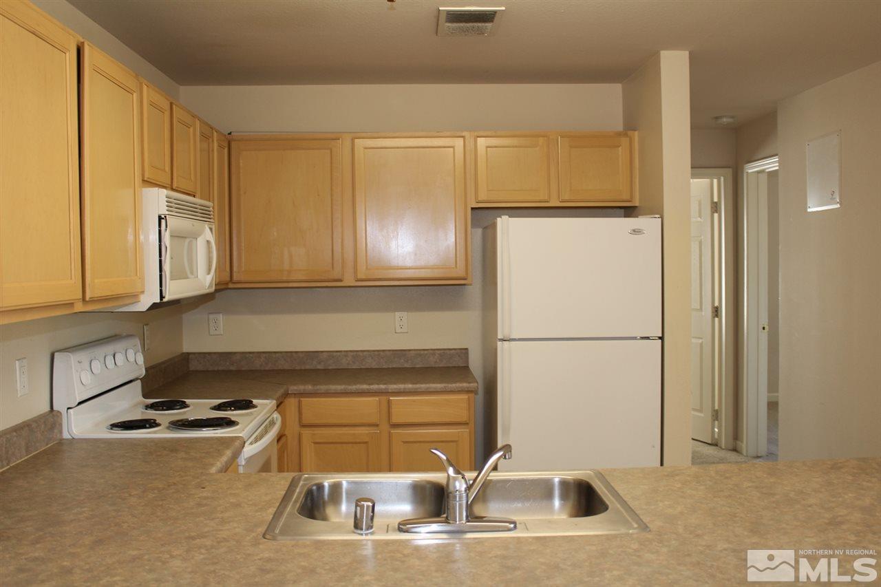 200 Talus Way, Unit 432 Reno, NV 89503 - Photo 7 of 25 Photo 7