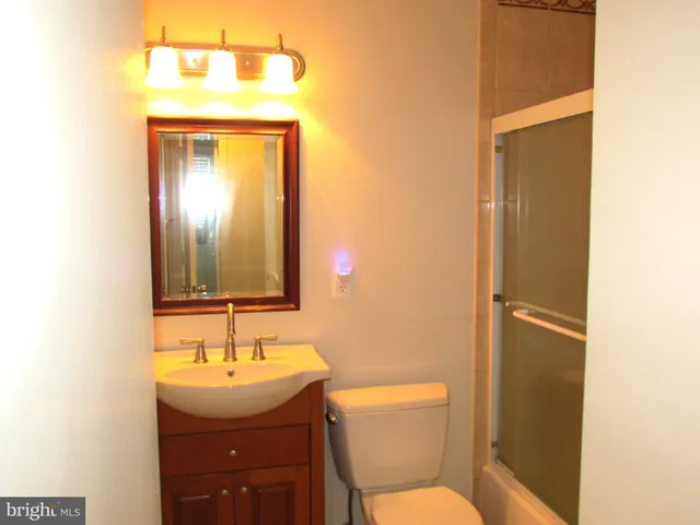 $3,495 | 8710 Nero Street, Annandale, VA 22003