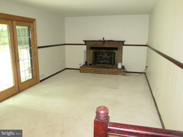 $3,495 | 8710 Nero Street, Annandale, VA 22003