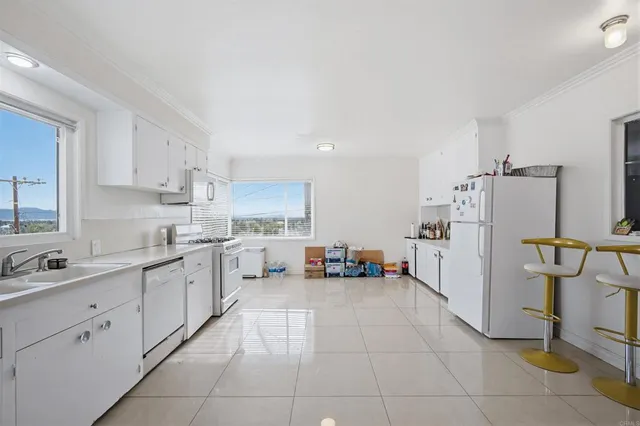 $679,000 | 304 Edgerton Drive, San Bernardino, CA 92405