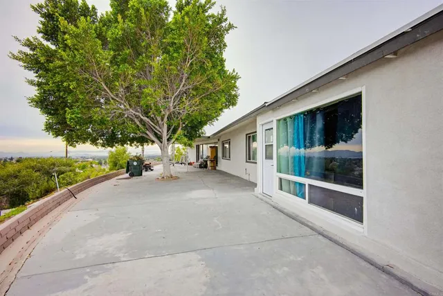 $679,000 | 304 Edgerton Drive, San Bernardino, CA 92405