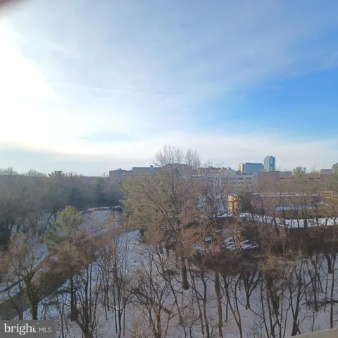 $1,750 | 3705 South George Mason Drive, Unit 708S, Falls Church, VA 22041