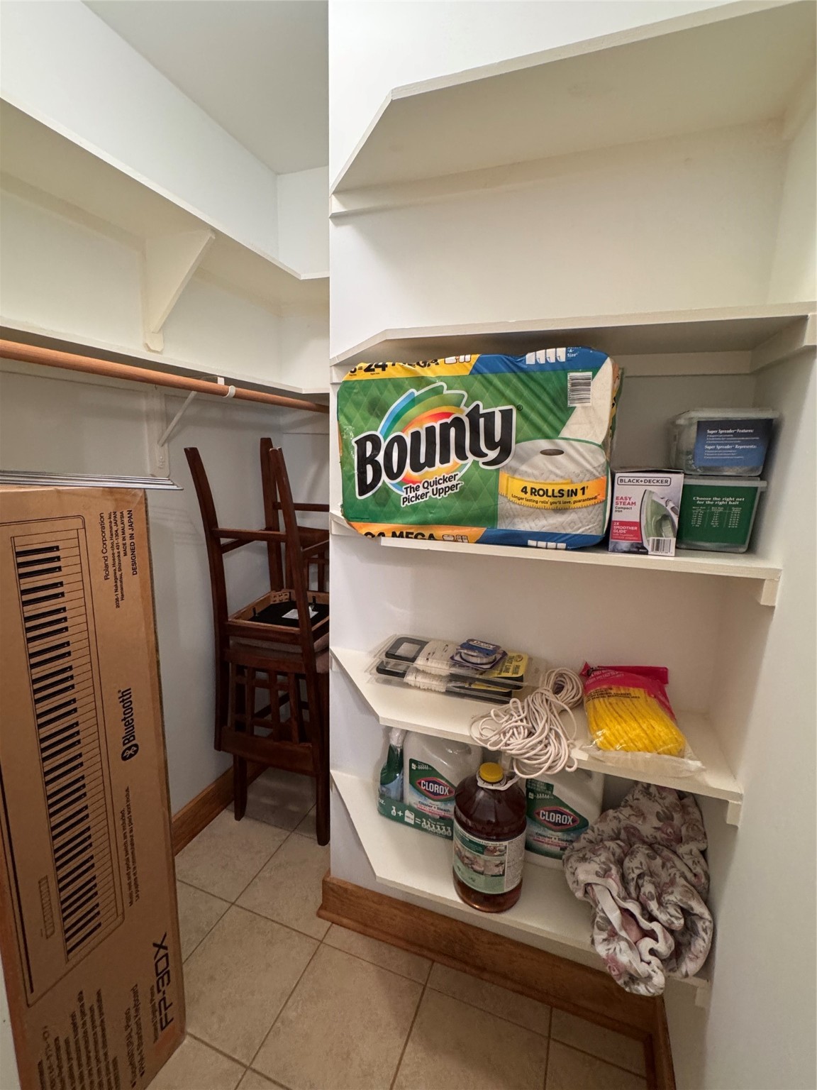 55 Lake Road Huntsville, TX 77320 - Photo 38 of 50 a utility room with washer and dryer