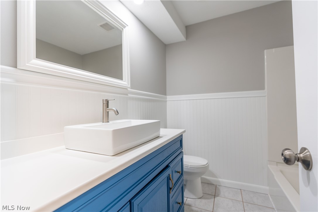 781 Long Ridge Drive Independence, OH 44131 - Photo 22 of 31 main bath