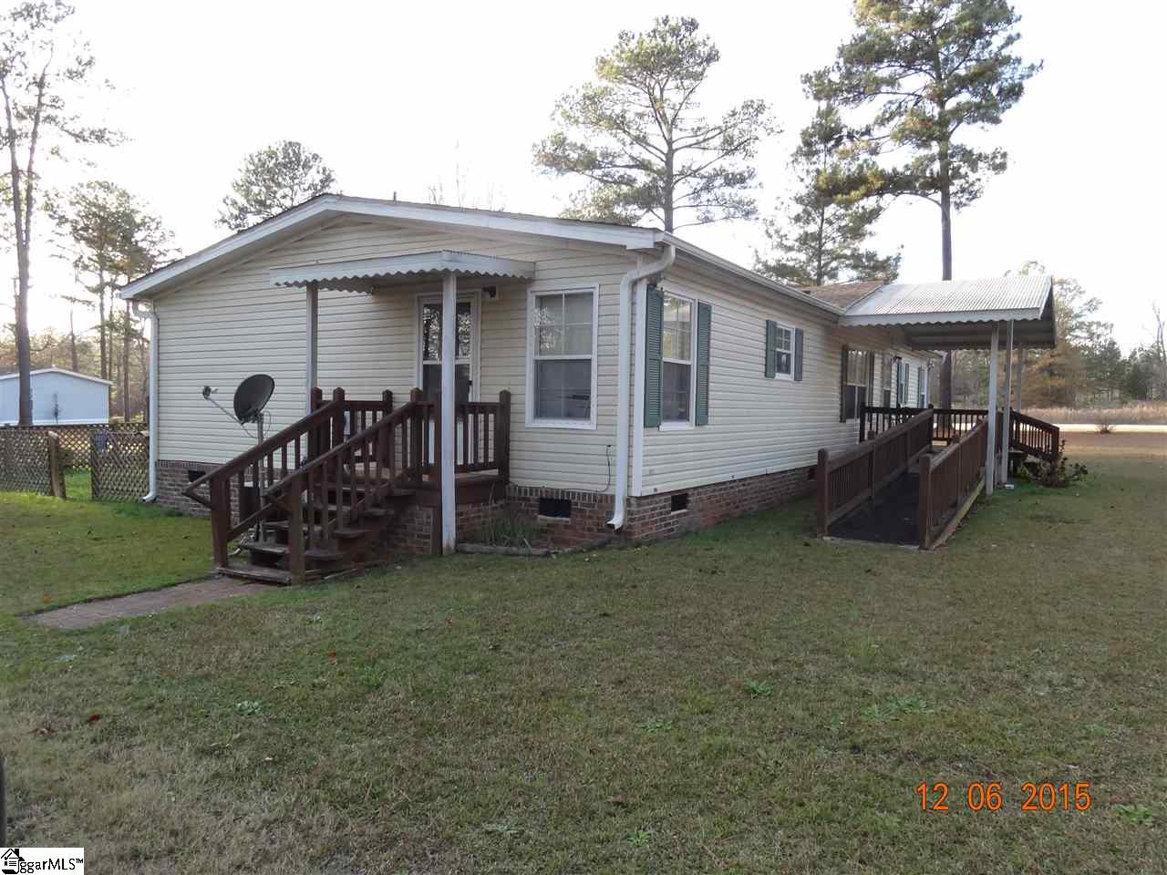 205 Trestle Road Greenwood, SC 29649 - Photo 7 of 36 Gallery Image 7