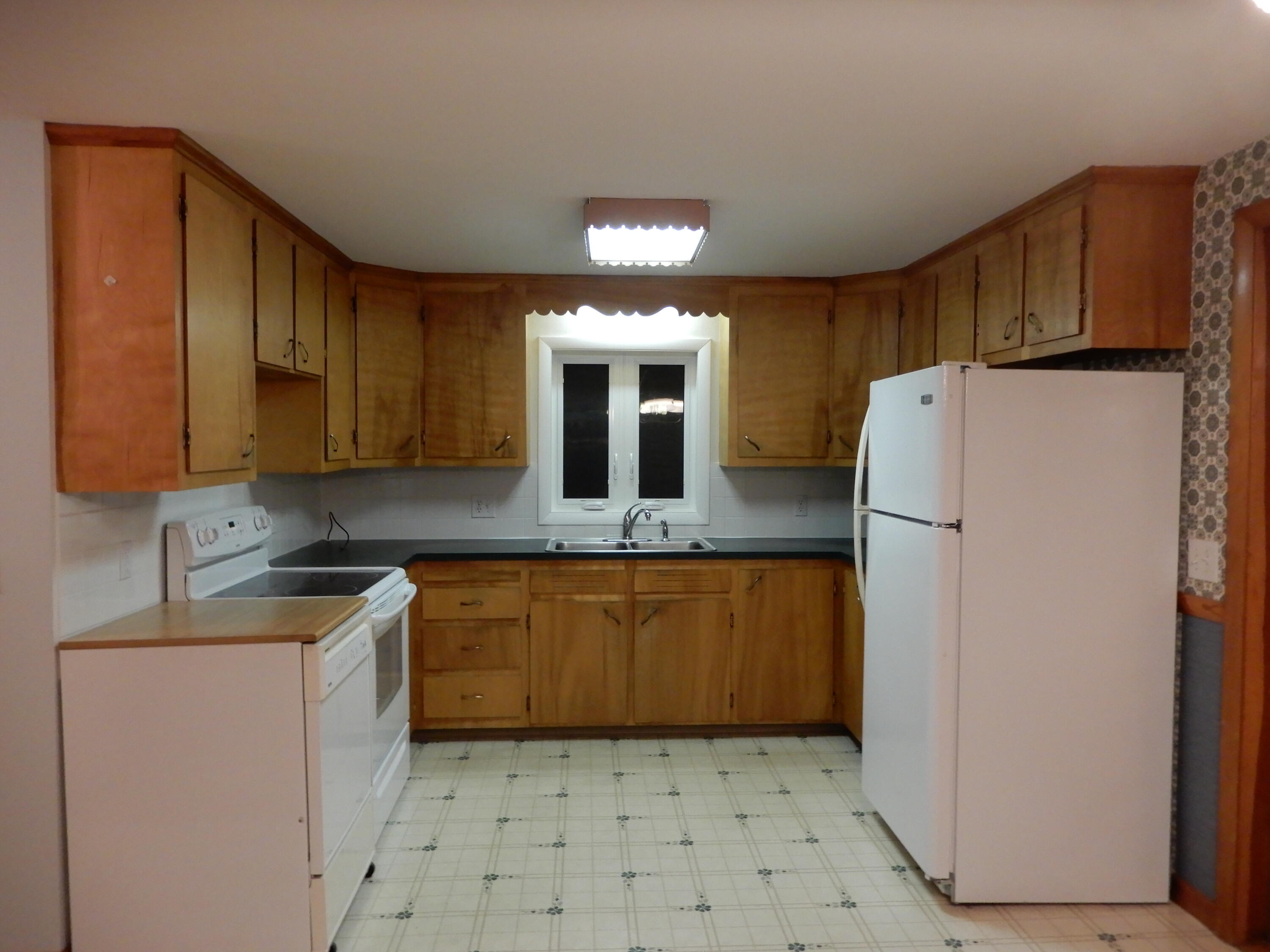 69 Bonny Eagle Road Standish, ME 04084 - Photo 3 of 23 DSCN0049