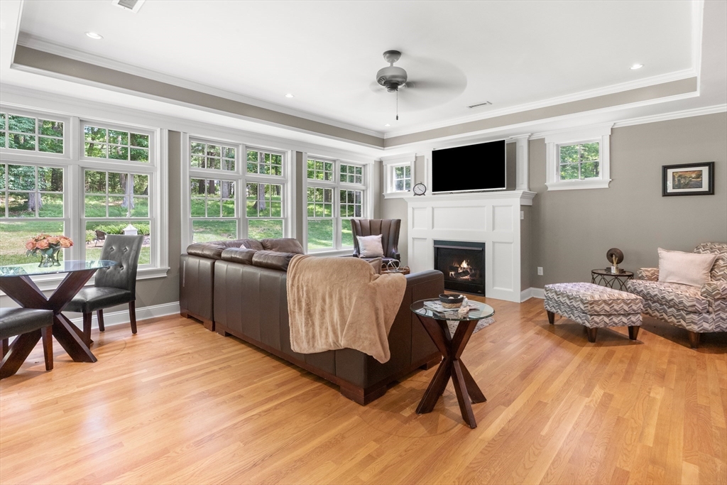 22 Timber Lane Topsfield, MA 01983 - Photo 13 of 42