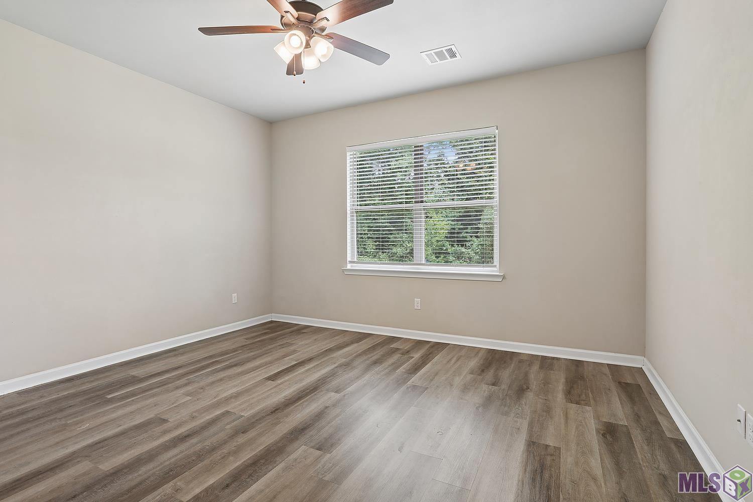 3052 South Roth Avenue Gonzales, LA 70737 - Photo 8 of 16