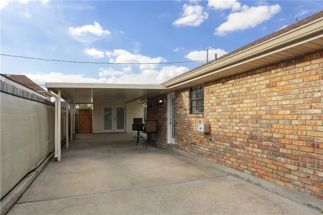 $255,000 | 2716 Mayflower Drive, Meraux, LA 70075