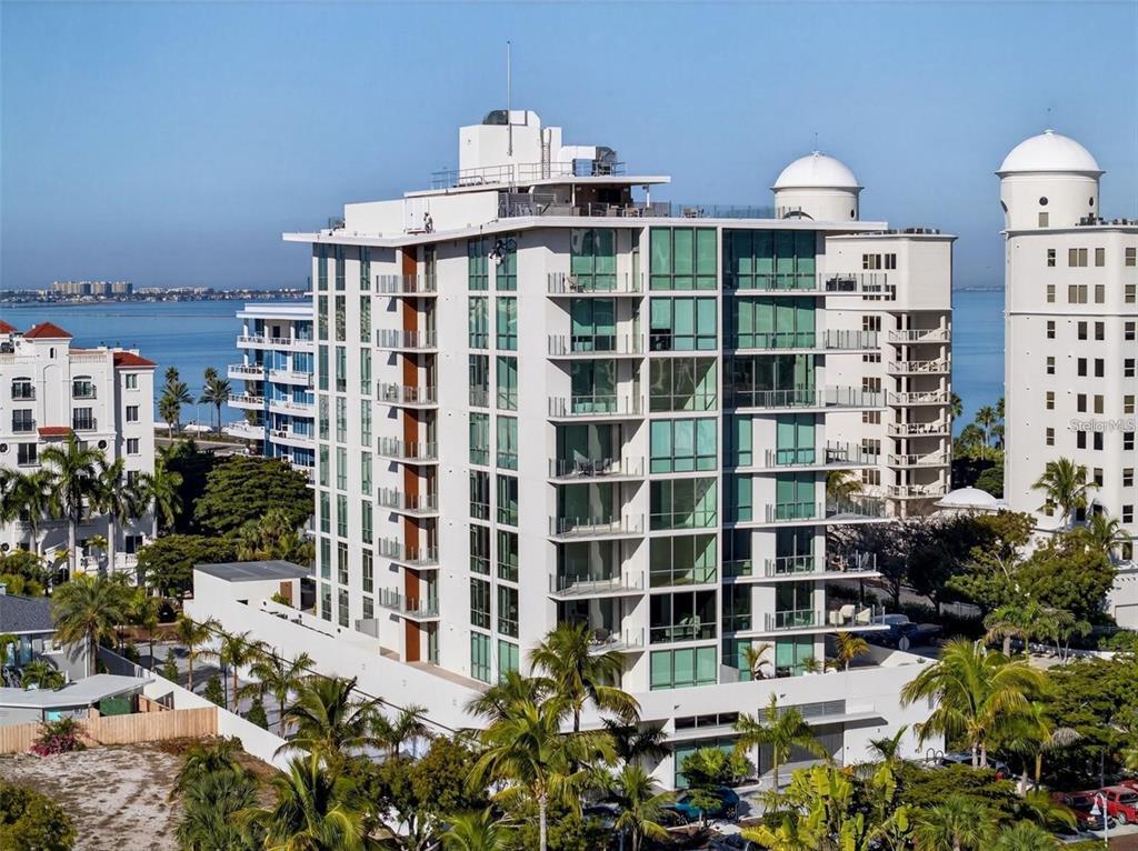 111 Golden Gate Point, Unit 802PH Sarasota, FL 34236 - Photo 58 of 68