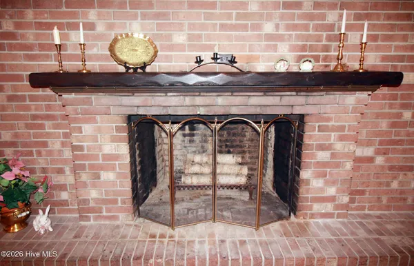 $320,000 | 202 Haven Way South, Washington, NC 27889