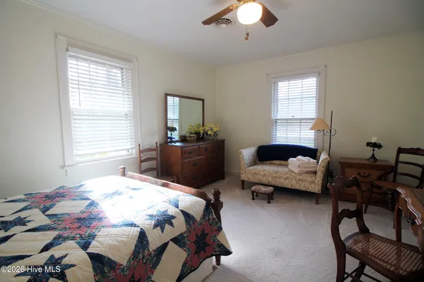 $320,000 | 202 Haven Way South, Washington, NC 27889