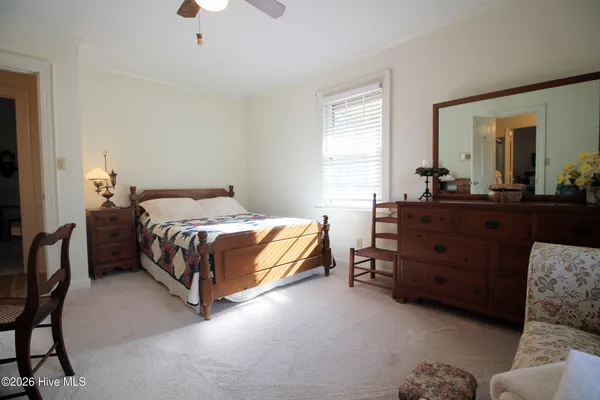 $320,000 | 202 Haven Way South, Washington, NC 27889