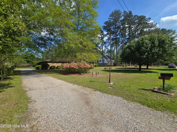 $320,000 | 202 Haven Way South, Washington, NC 27889